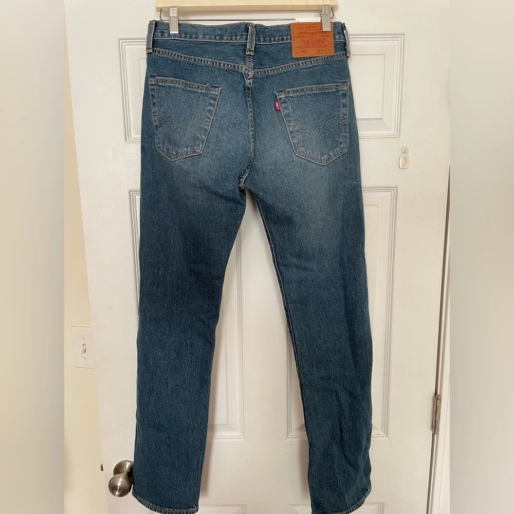 Levi’s 501 - Picture 1 of 4